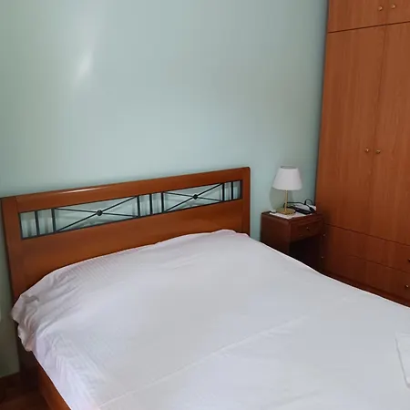 Η Ζεστή Φωλιά! 塞萨洛尼基