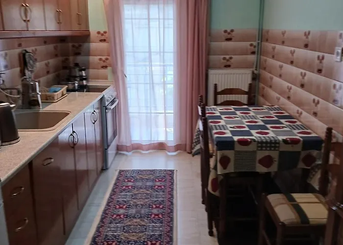 η ζεστή φωλιά! Apartamento
