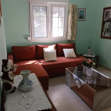 η ζεστή φωλιά! Apartment